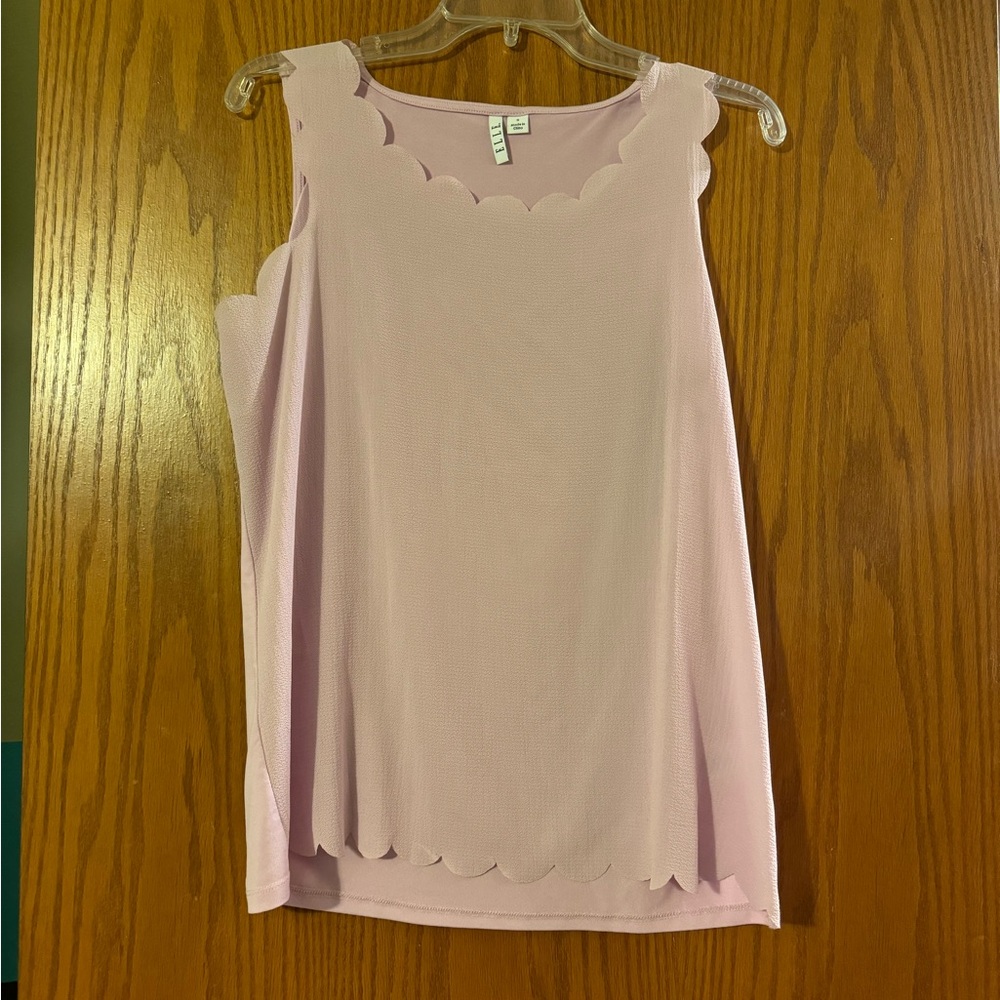 Elle scalloped tank top